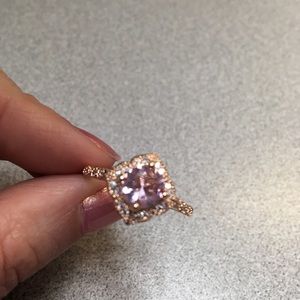 2 pc rose gold color floral crystal ring set